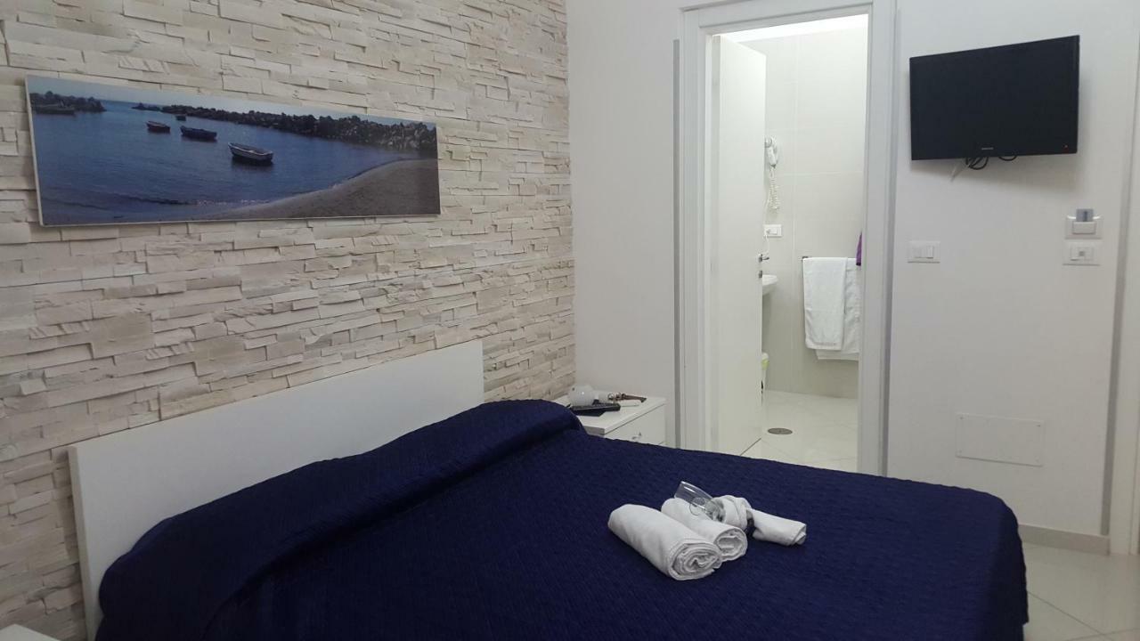 Al Porticciolo Bed and Breakfast Salerno Buitenkant foto