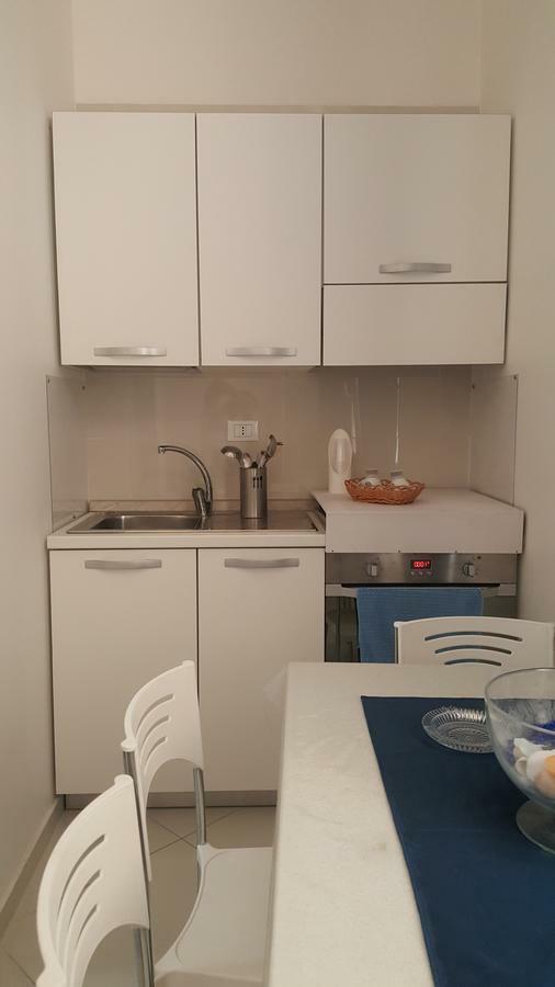 Al Porticciolo Bed and Breakfast Salerno Buitenkant foto