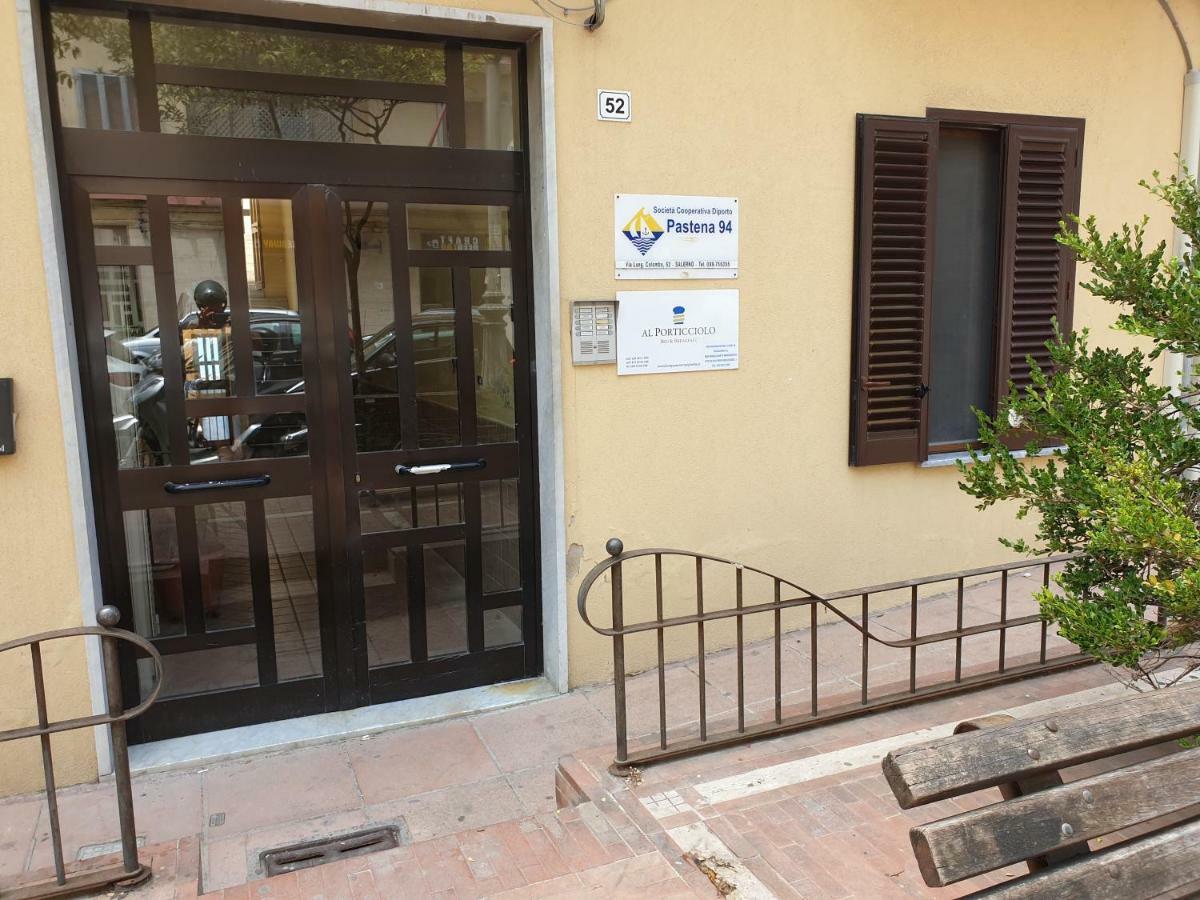 Al Porticciolo Bed and Breakfast Salerno Buitenkant foto