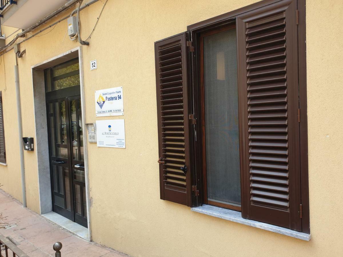 Al Porticciolo Bed and Breakfast Salerno Buitenkant foto